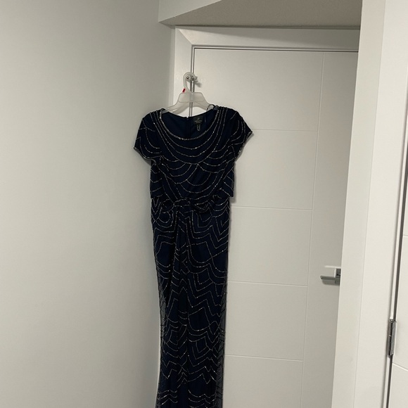 Dress/gown, Adrianna Papell brand, size 8 US. - Picture 4 of 6